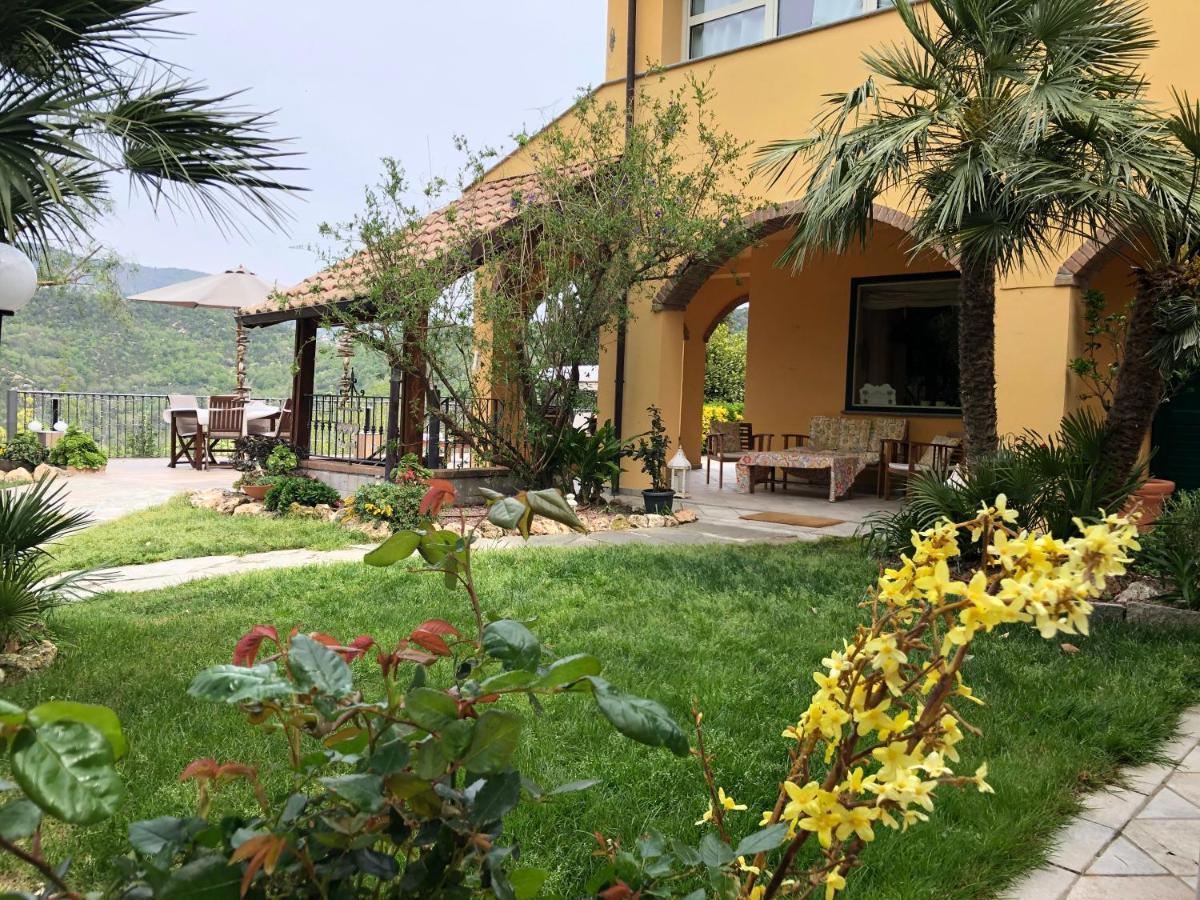 L'Acacia B&B Pietra Ligure Εξωτερικό φωτογραφία
